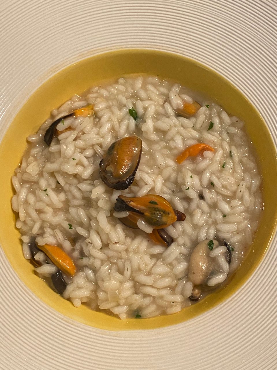 Risotto con cozze sgusciate al fumetto