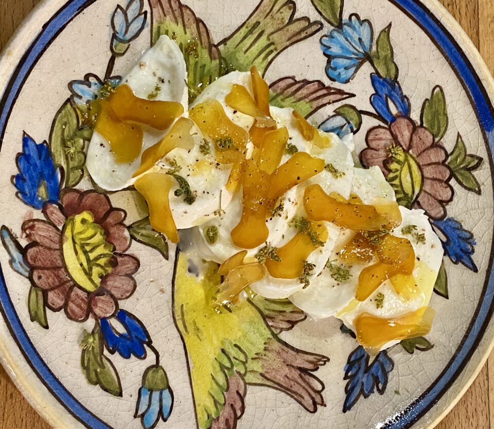 Mozzarella con bottarga di muggine