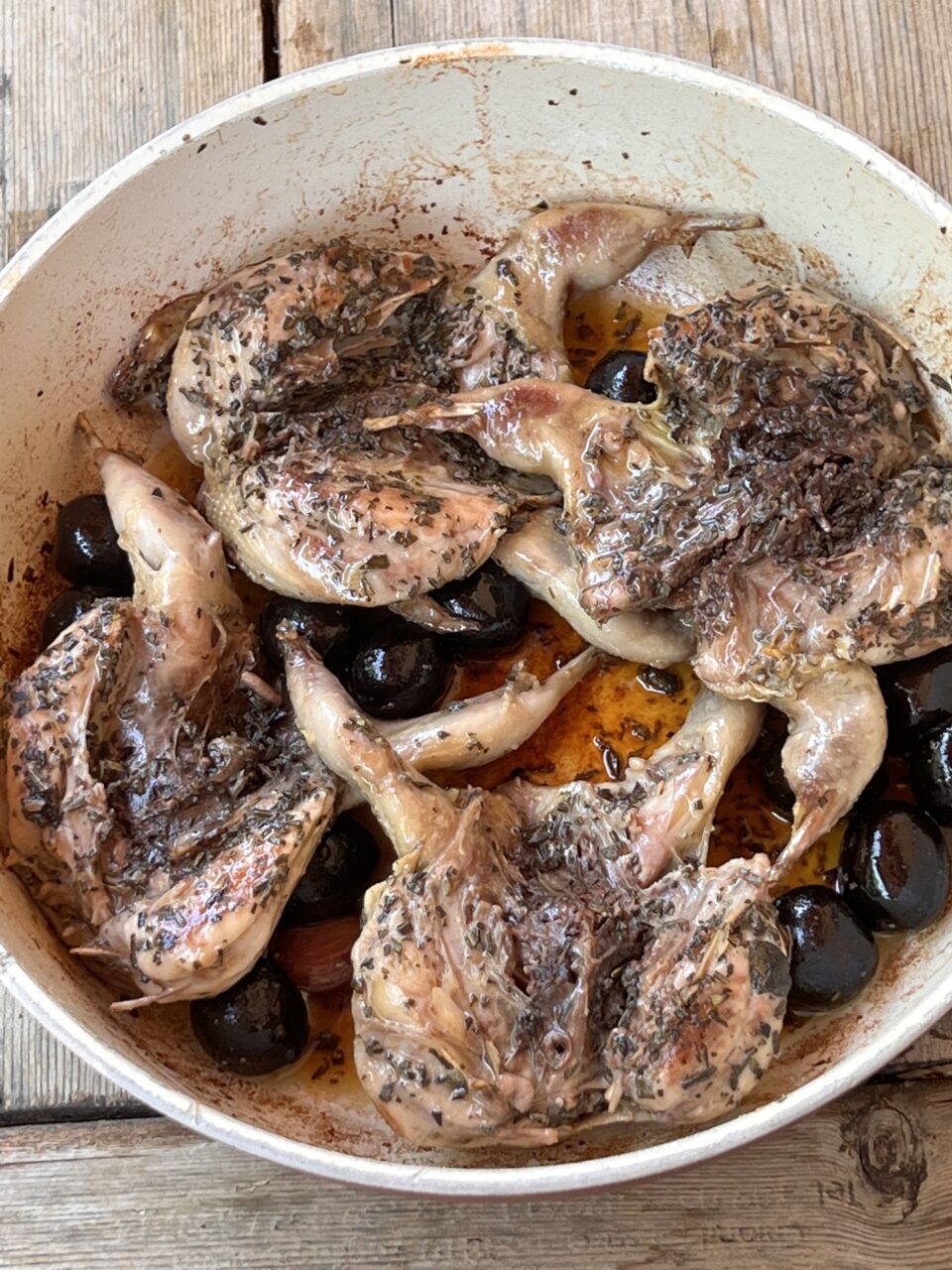 Le quaglie in padella con olive