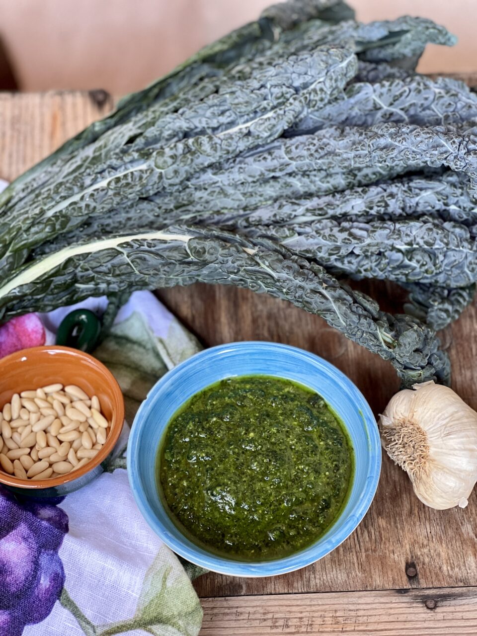 Pesto di cavolo nero crudo