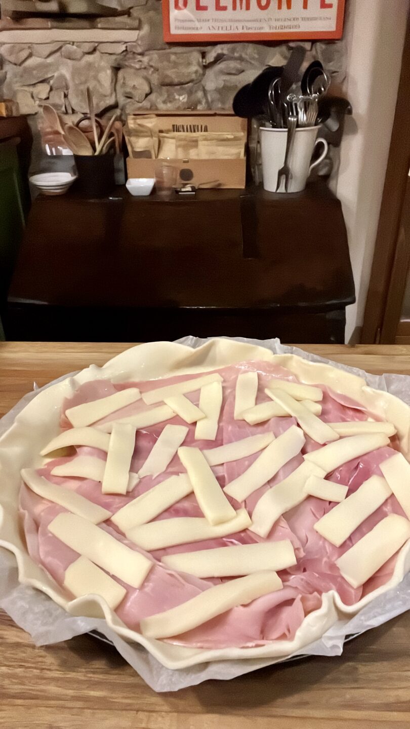 Torta salata con patate schiacciate