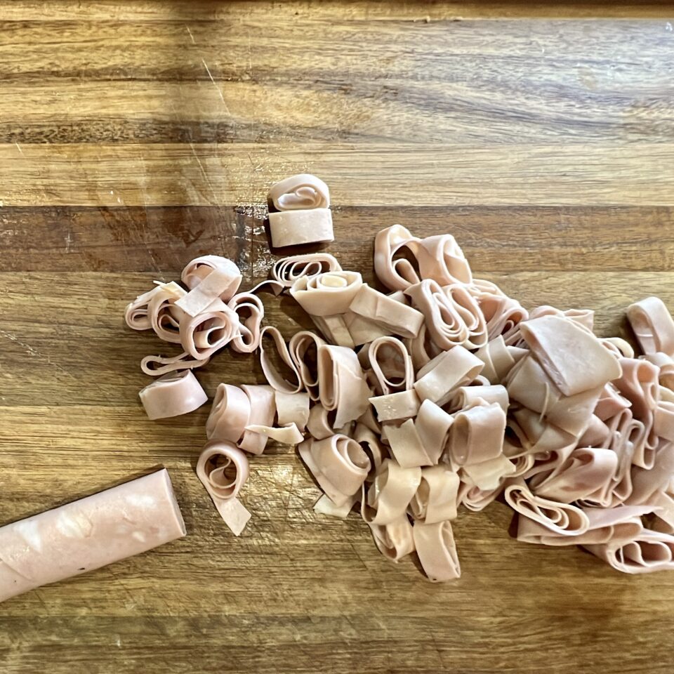 Fusilli mortadella croccante e stracciatella