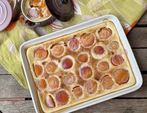 Clafoutis alle albicocche fresche