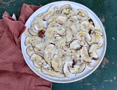 Insalata di funghi porcini crudi
