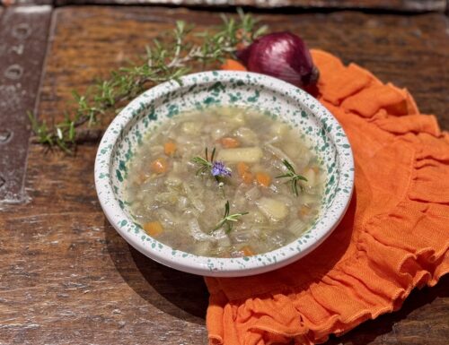 Minestra di verza e patate
