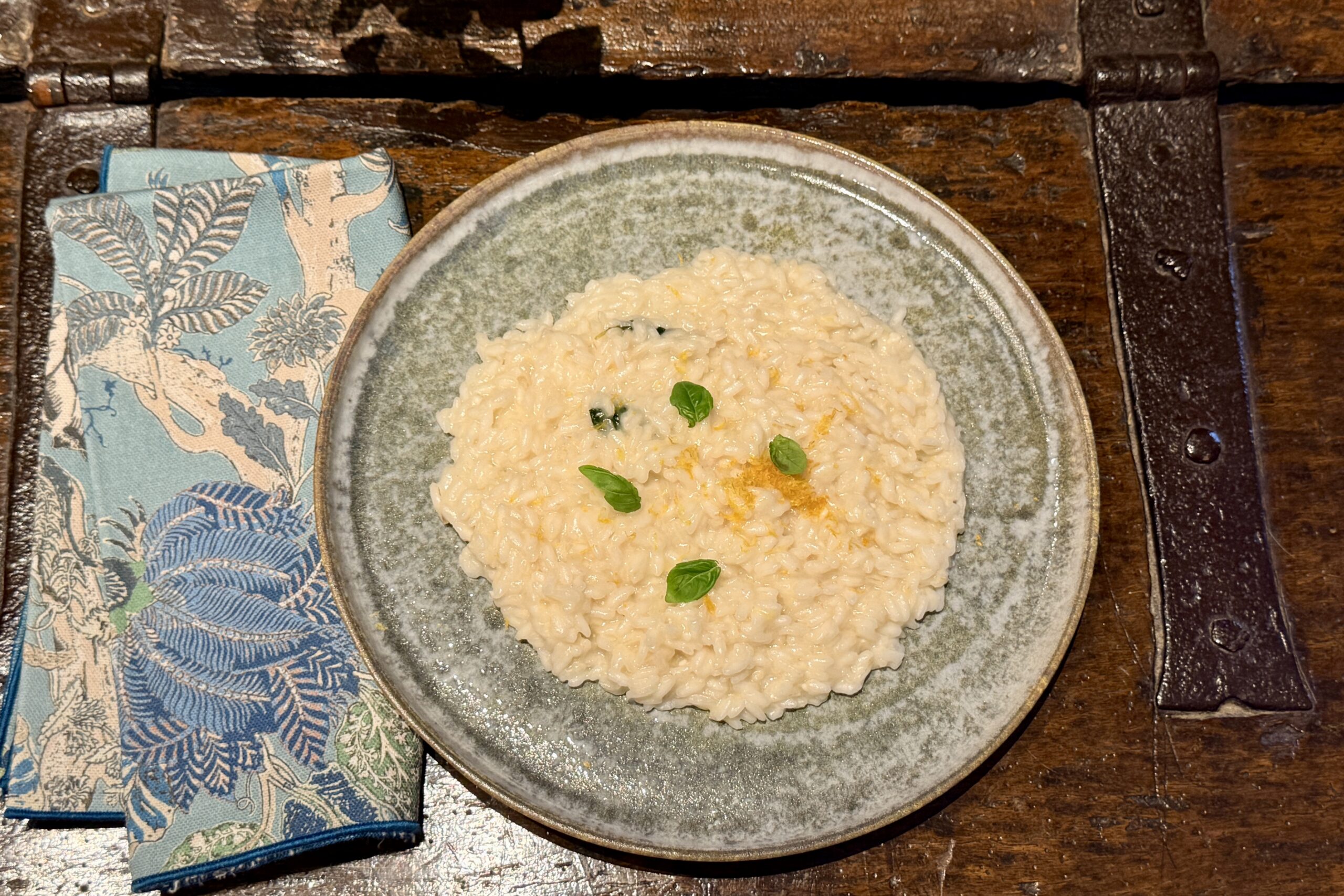 Risotto al limone cremoso e perfetto