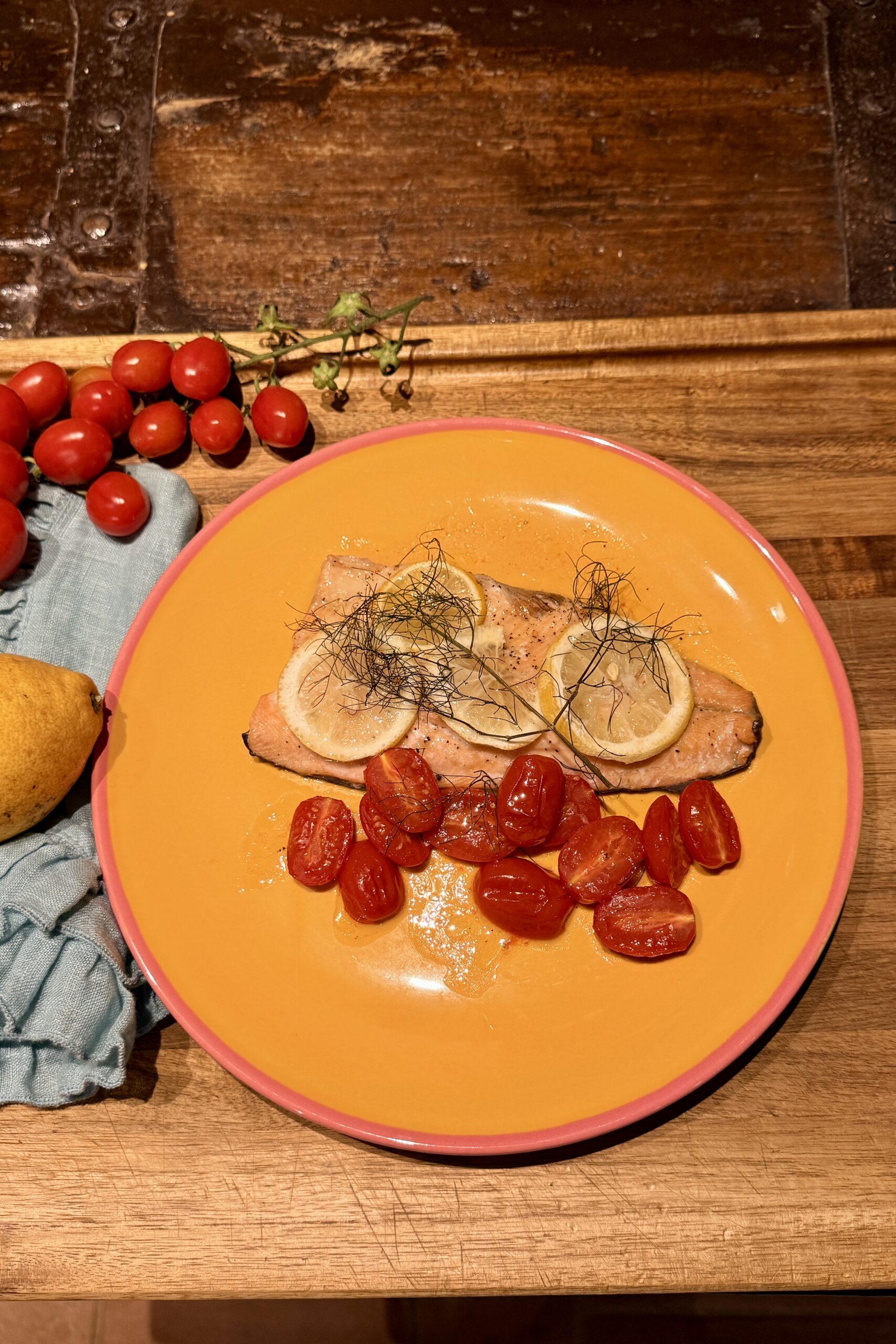 Filetti di trota al forno: la ricetta per un secondo leggero e gustoso
