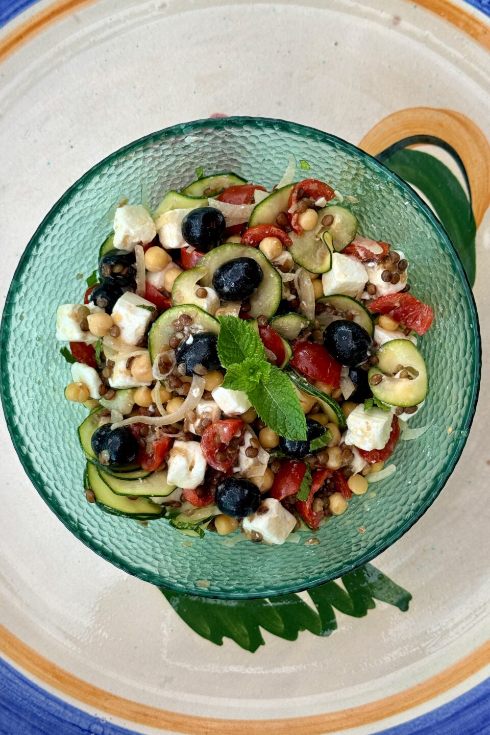 Insalata veloce di ceci lenticchie e feta