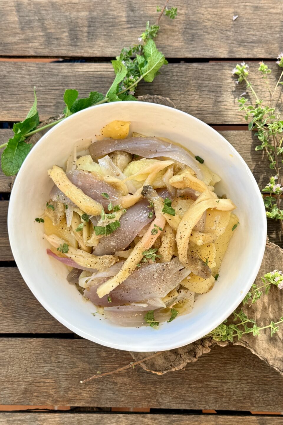 Insalata di melanzane: la ricetta estiva
